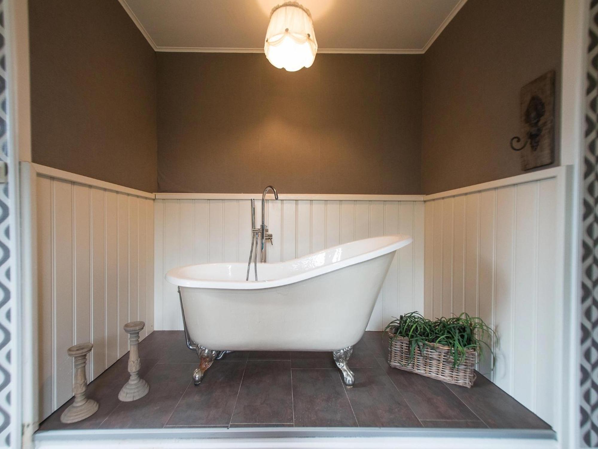 Luxurious Castle With Hot Tub In The Belgian Villa Jamoigne Bagian luar foto