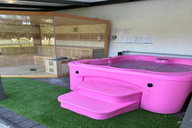 Luxurious Castle With Hot Tub In The Belgian Villa Jamoigne Bagian luar foto