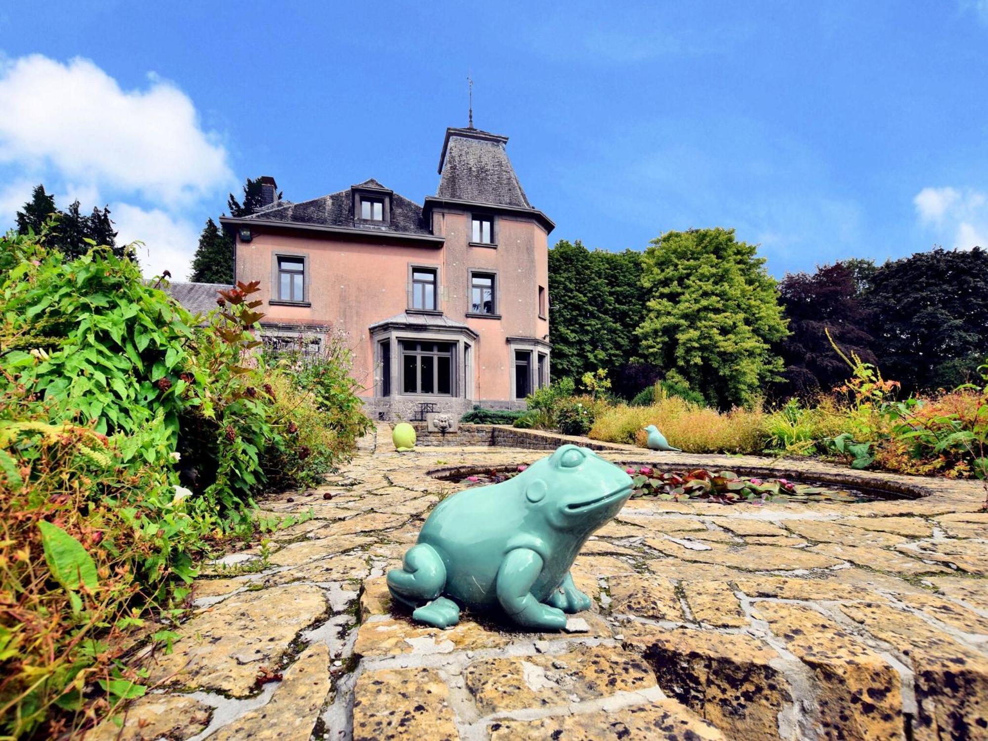 Luxurious Castle With Hot Tub In The Belgian Villa Jamoigne Bagian luar foto